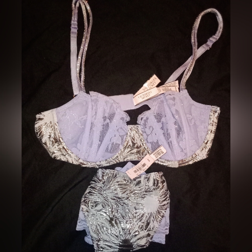 Victoria Secret Bra set 34C